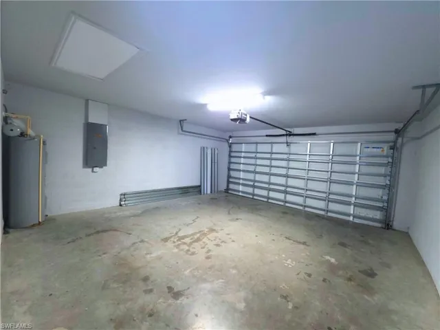 1825 Sw 1st Ave, Cape Coral, Florida 33991