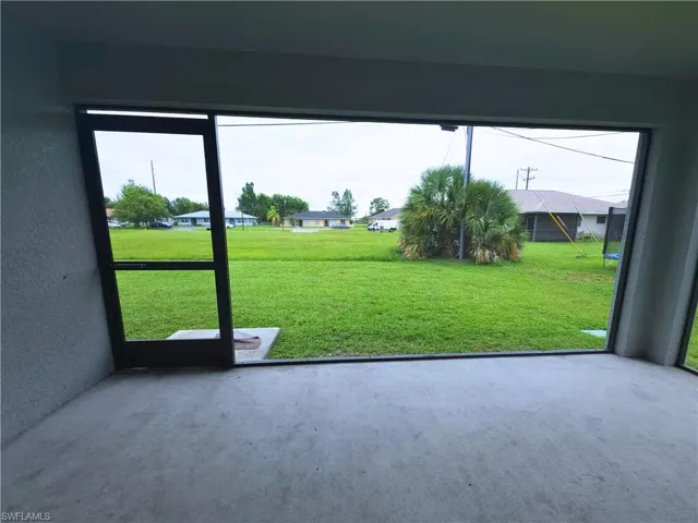 1825 Sw 1st Ave, Cape Coral, Florida 33991