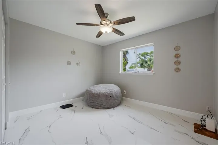 10017  Connecticut  ST, Bonita Springs, FL 34135