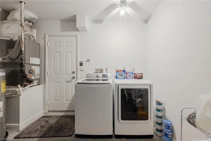 10017  Connecticut  ST, Bonita Springs, FL 34135