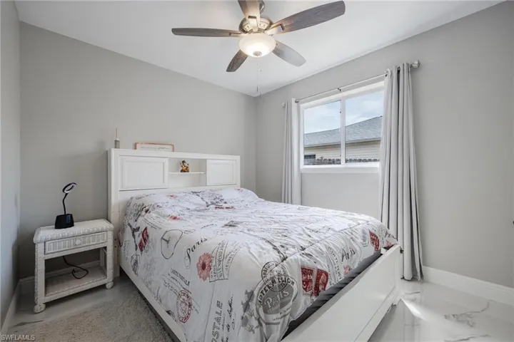 10017  Connecticut  ST, Bonita Springs, FL 34135