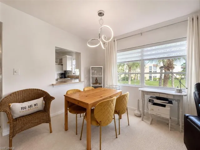 1056  Forest Lakes  DR, Naples, FL 34105