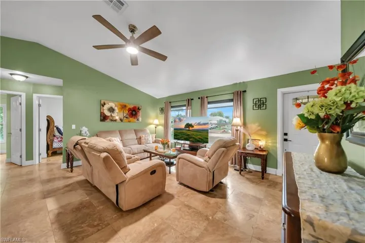 8434 Butternut Rd, Fort Myers, Florida 33967