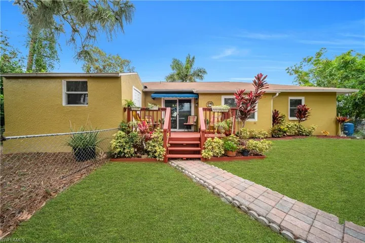 8434 Butternut Rd, Fort Myers, Florida 33967
