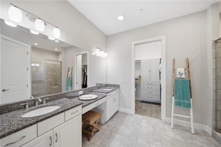 9658 Montelanico Loop 201, Naples, Florida 34119