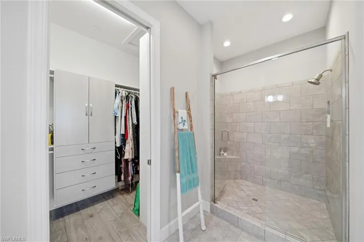 9658 Montelanico Loop 201, Naples, Florida 34119
