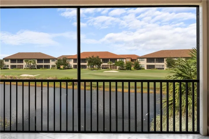 9658 Montelanico Loop 201, Naples, Florida 34119