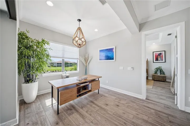 9658 Montelanico Loop 201, Naples, Florida 34119