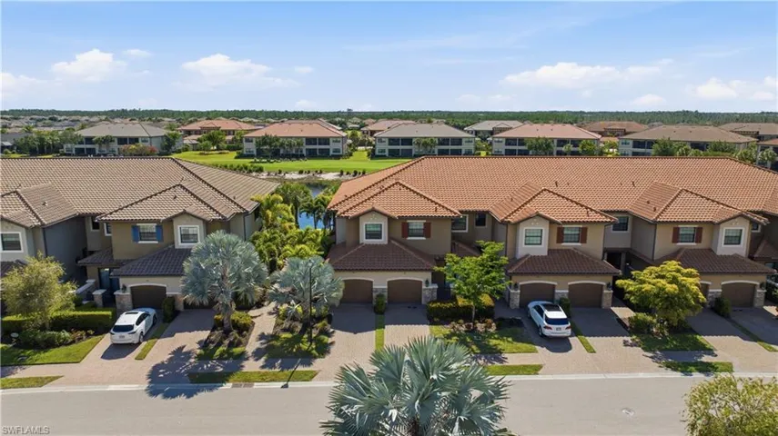 9658 Montelanico Loop 201, Naples, Florida 34119