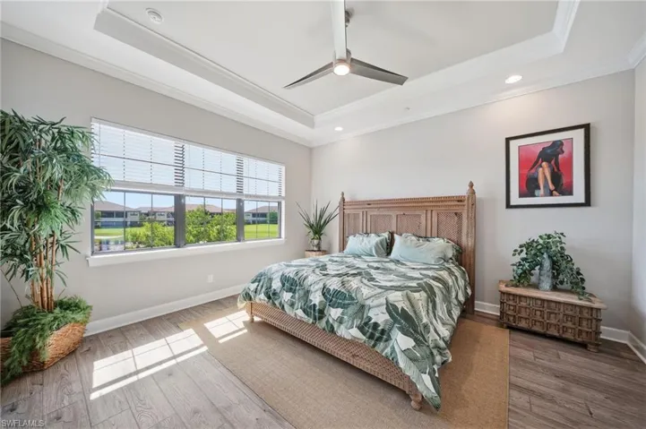 9658 Montelanico Loop 201, Naples, Florida 34119