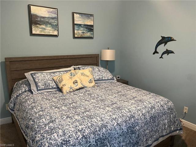 2nd bedroom with king size bed