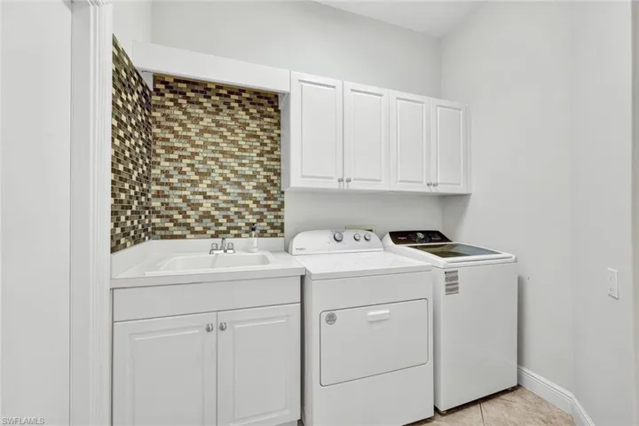 28485 Altessa Way 102, Bonita Springs, Florida 34135