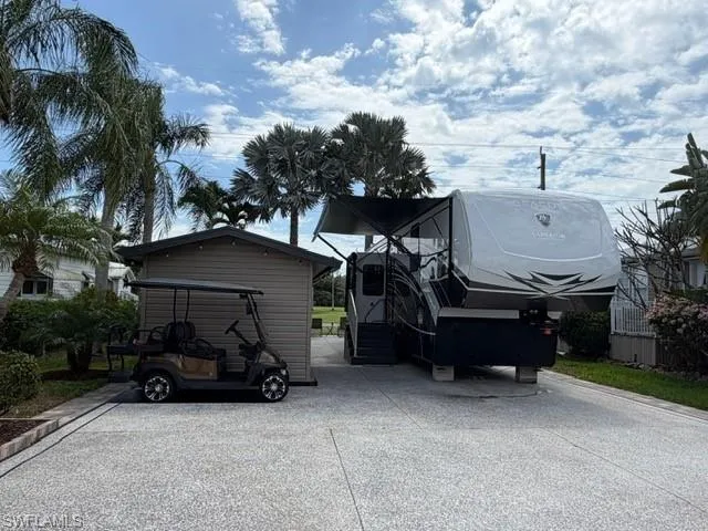 1113 Silver Lakes Blvd, Naples, Florida 34114
