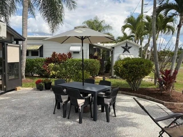 1113 Silver Lakes Blvd, Naples, Florida 34114