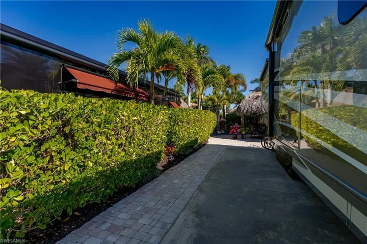 13466 Ladyfish Ln, Naples, Florida 34114
