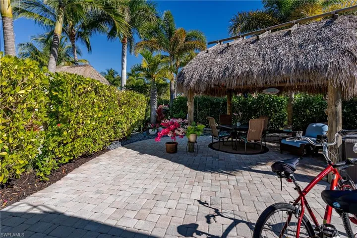 13466 Ladyfish Ln, Naples, Florida 34114