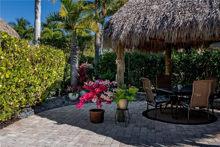 13466 Ladyfish Ln, Naples, Florida 34114