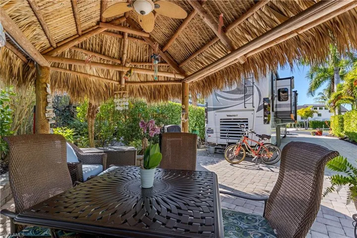 13466 Ladyfish Ln, Naples, Florida 34114