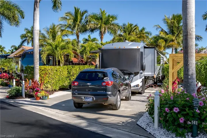 13466 Ladyfish Ln, Naples, Florida 34114