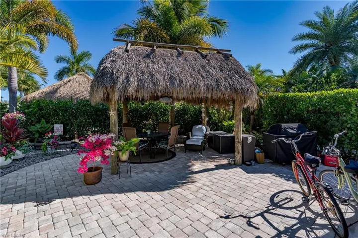13466 Ladyfish Ln, Naples, Florida 34114