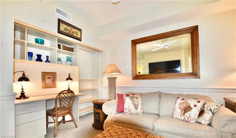 430 Cove Tower Dr 302, Naples, Florida 34110