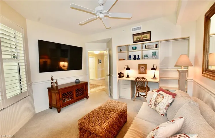 430 Cove Tower Dr 302, Naples, Florida 34110