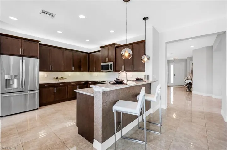 13539 Mandarin Cir, Naples, Florida 34109