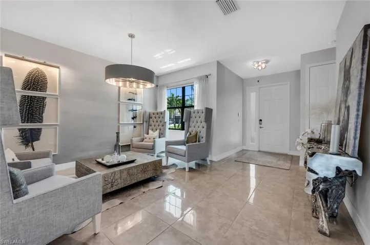 13539 Mandarin Cir, Naples, Florida 34109