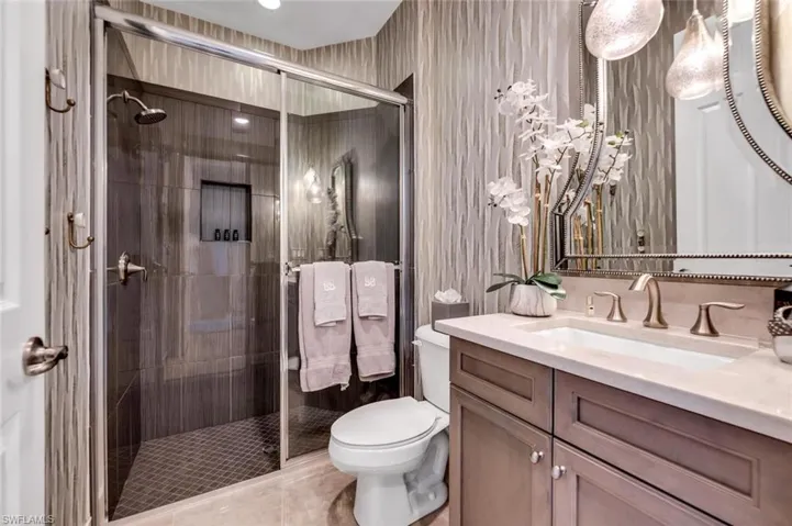 13539 Mandarin Cir, Naples, Florida 34109