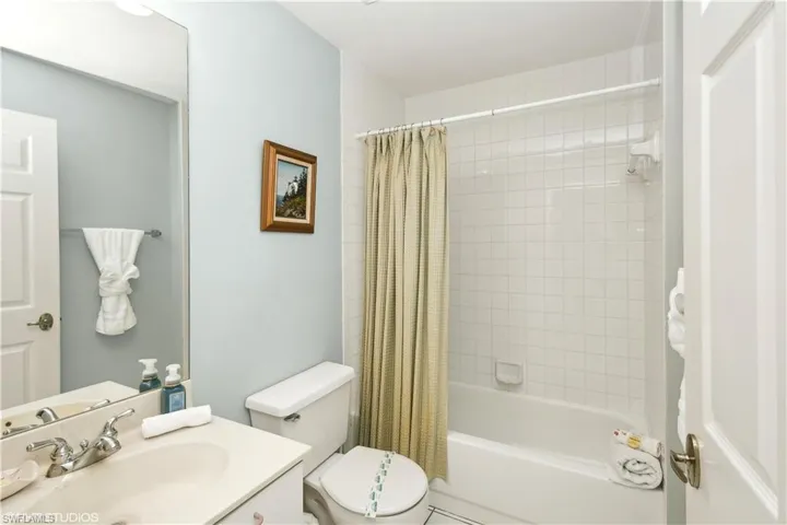 2nd Bathroom