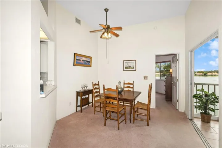 2711  Citrus Lake  DR, Naples, FL 34109