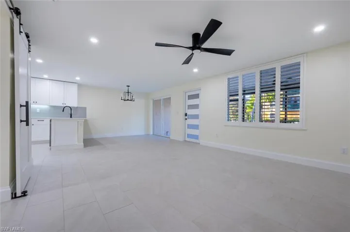 1537 Chesapeake Ave A-4, Naples, Florida 34102