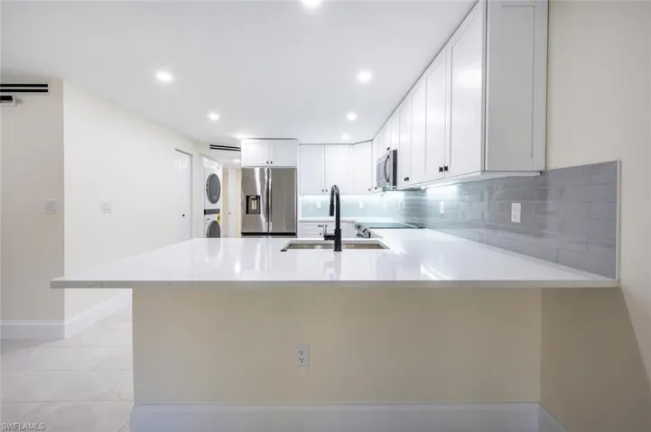 1537 Chesapeake Ave A-4, Naples, Florida 34102