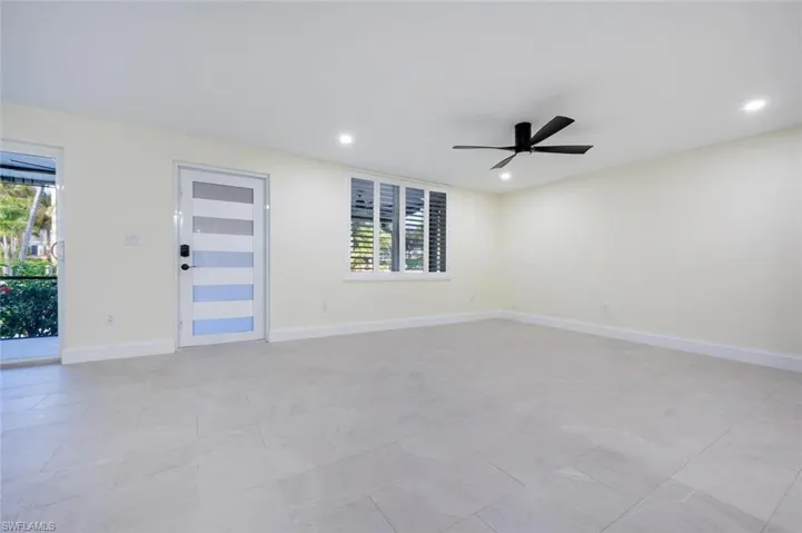 1537 Chesapeake Ave A-4, Naples, Florida 34102