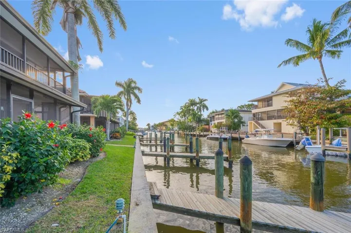 1537 Chesapeake Ave A-4, Naples, Florida 34102