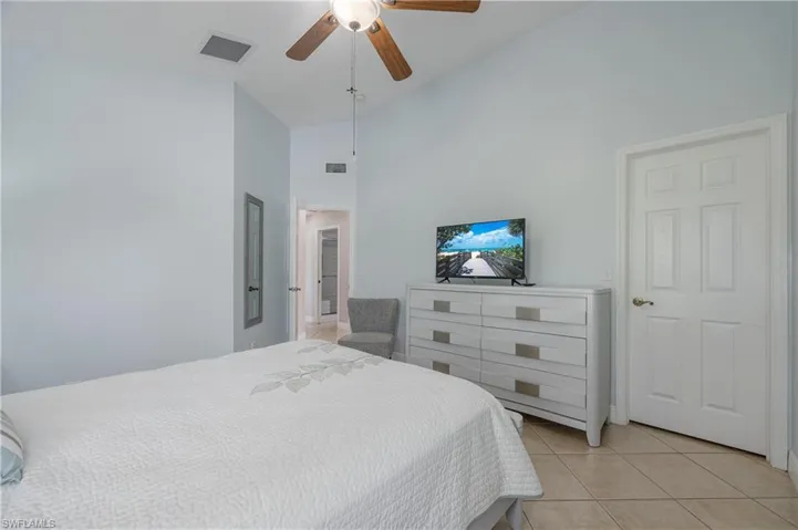 1901 Sw 27th St, Cape Coral Fl 33914