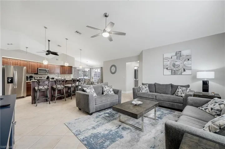 1901 Sw 27th St, Cape Coral Fl 33914