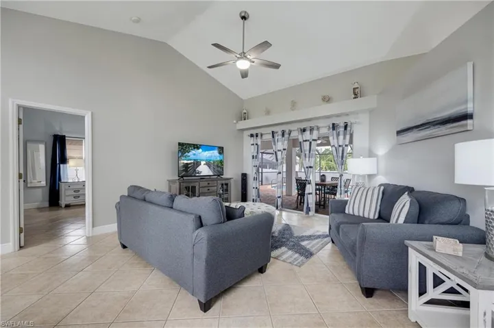 1901 Sw 27th St, Cape Coral Fl 33914