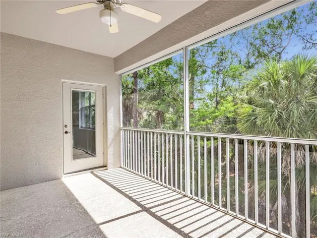 1882  Tarpon Bay S DR, Naples, FL 34119