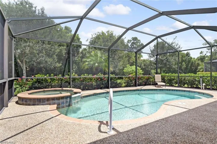 8104 Piedmont Dr, Naples Fl 34104