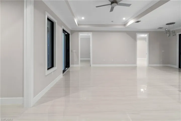 4099  6th SE AVE, Naples, FL 34117