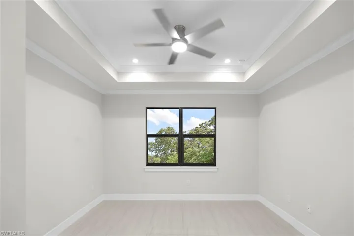 4099  6th SE AVE, Naples, FL 34117