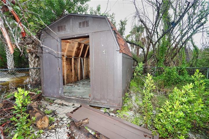 shed