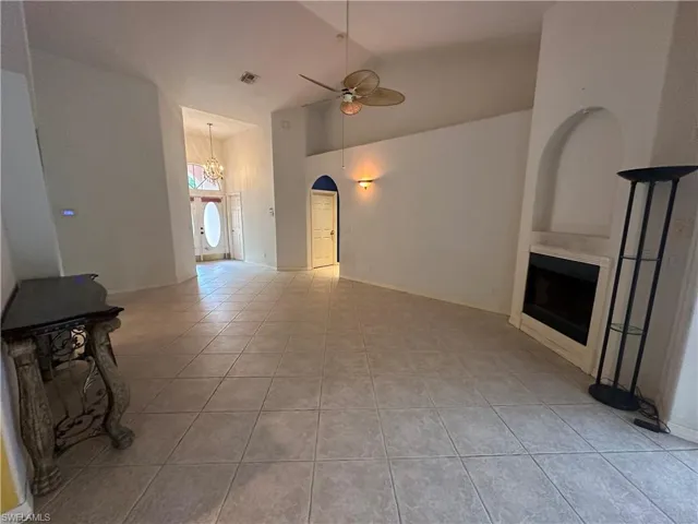 286  15th NW ST, Naples, FL 34120