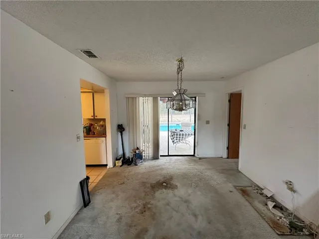 619  Glenn  AVE, Lehigh Acres, FL 33972