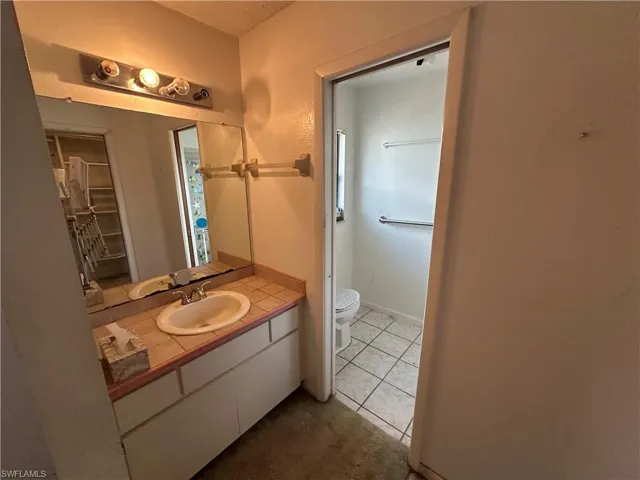 619  Glenn  AVE, Lehigh Acres, FL 33972