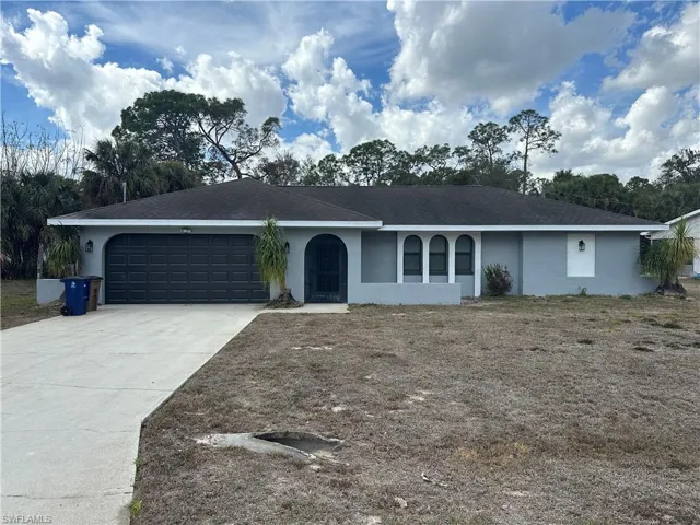 619  Glenn  AVE, Lehigh Acres, FL 33972