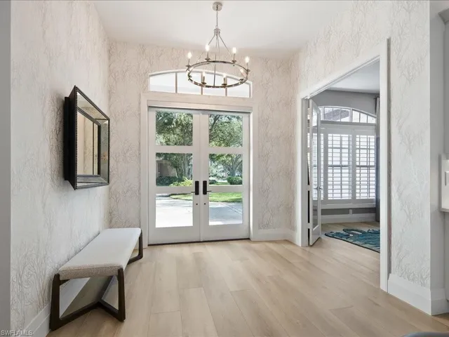 6665 Mill Run Cir, Naples, Florida 34109