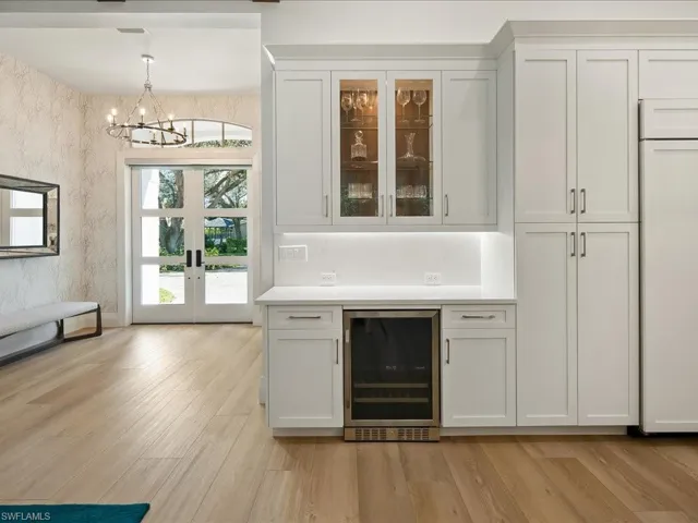6665 Mill Run Cir, Naples, Florida 34109