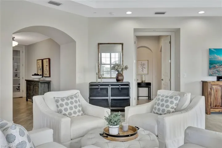 4701  Via Del Corso  LN, Bonita Springs, FL 34134
